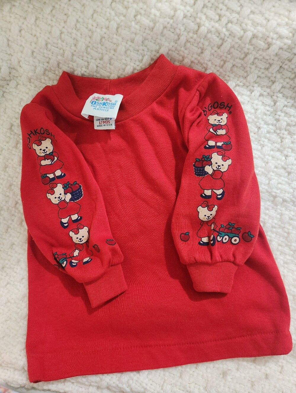 OshKosh B'gosh Red Long-Sleeve Tee with Bears And Apples